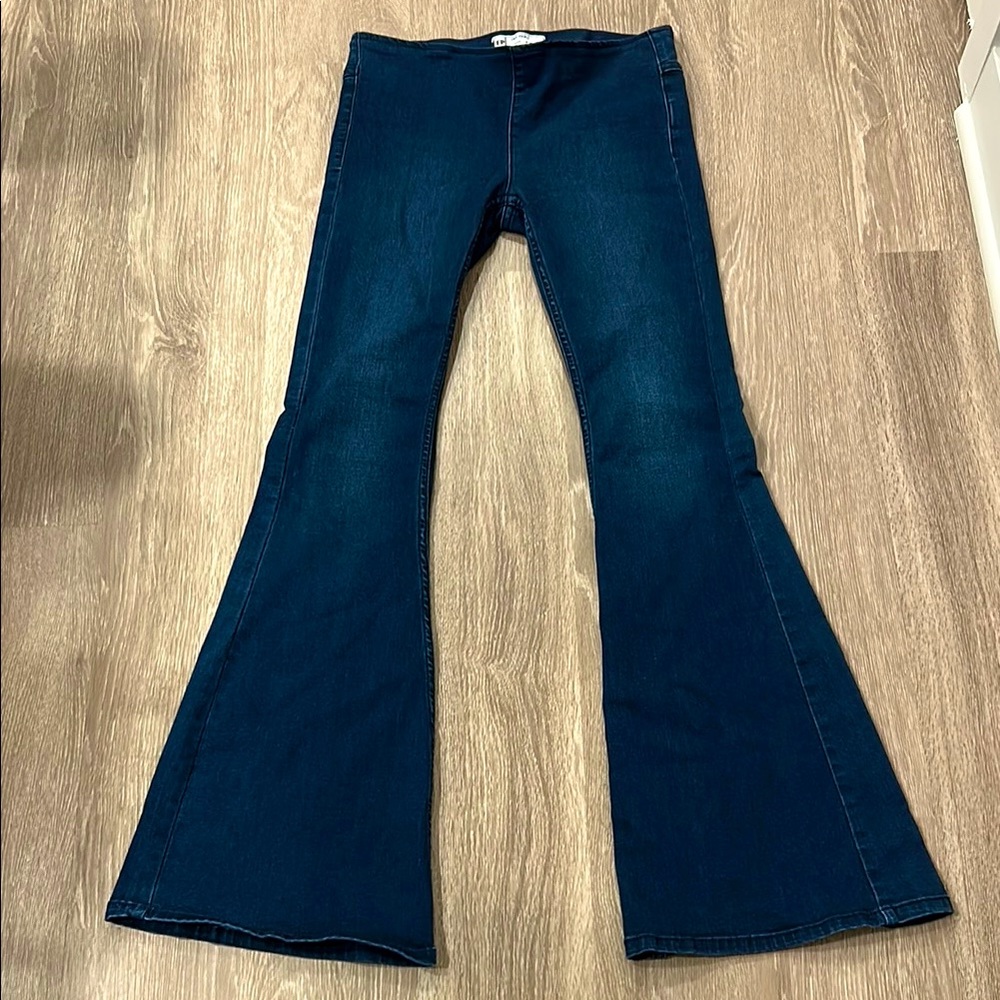 Free People - Low Rise Pull On Flare Jeans